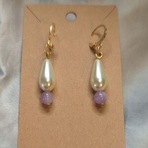Hypoallergenic Gold and Pearl Teardrop Earrings with AAA Grade Amethyst Accent
